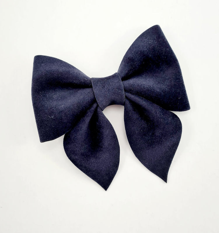 Large Bows